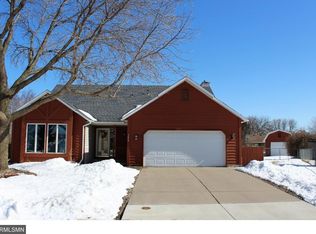 7573 Homestead Ave S, Cottage Grove, MN 55016