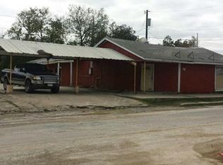 100 W Martin Luther King Jr Blvd, Taylor, TX 76574