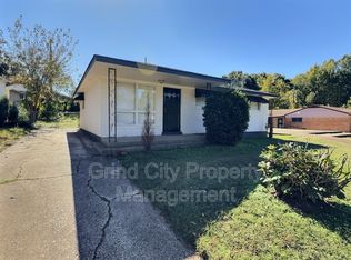 395 Fairhope Rd, Memphis, TN 38109