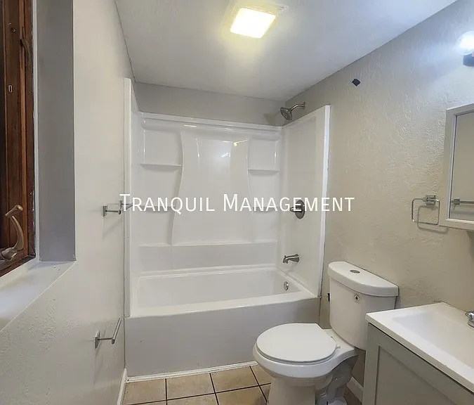 542 Reed St #ENTIRE HOME — Photo 9