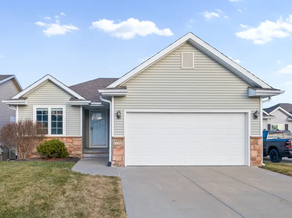10015 S 170th Cir, Omaha, NE 68136