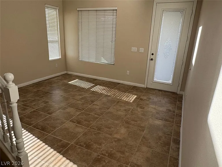 6197 Glimmering Light Ave — Photo 17