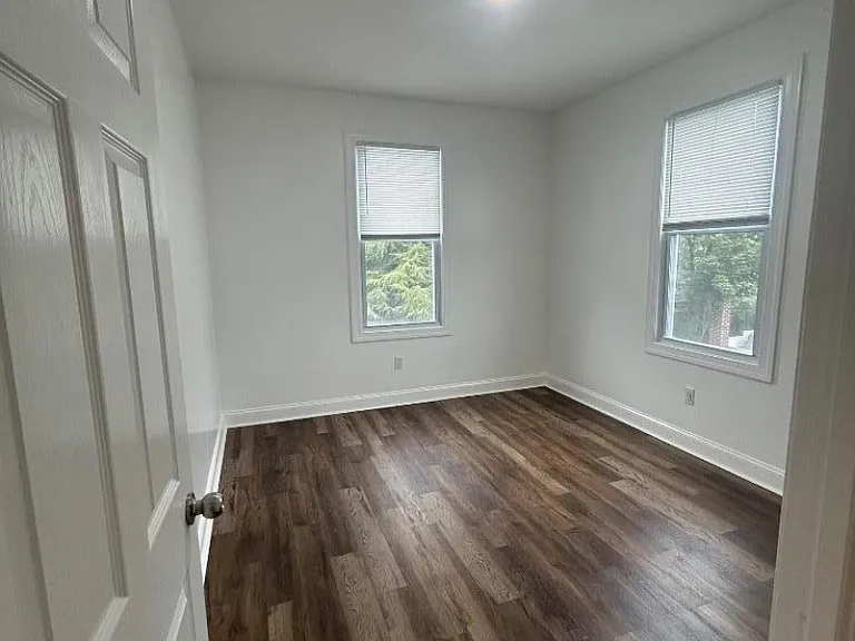 799 Kearny Ave — Photo 12