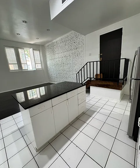 1459 W Lexington St #1W — Photo 6