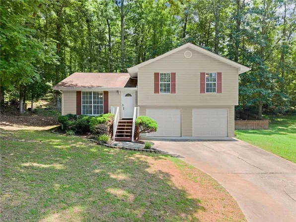 6311 Bent Oaks Ct, Flowery Branch, GA 30542
