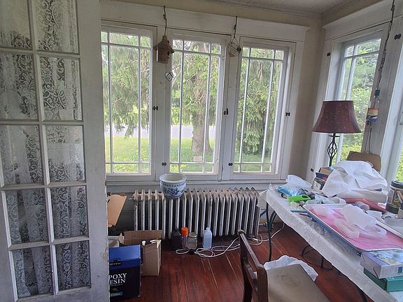 3rd image of 6311 Brown St