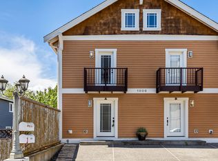 1906 11th Ave W #A, Seattle, WA 98119