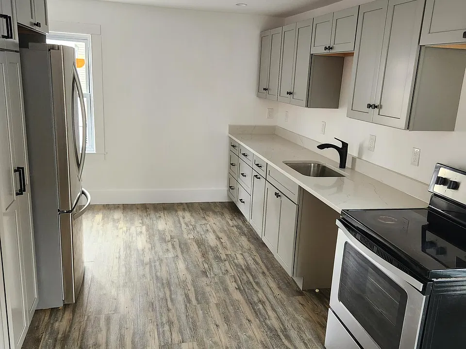 495 State St #2