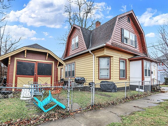 4th image of 815 E 24th St
