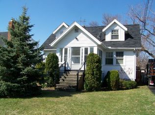 1332 E 360th St, Eastlake, OH 44095