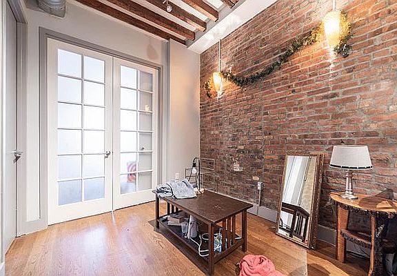 4th image of 404 Suydam St #2F