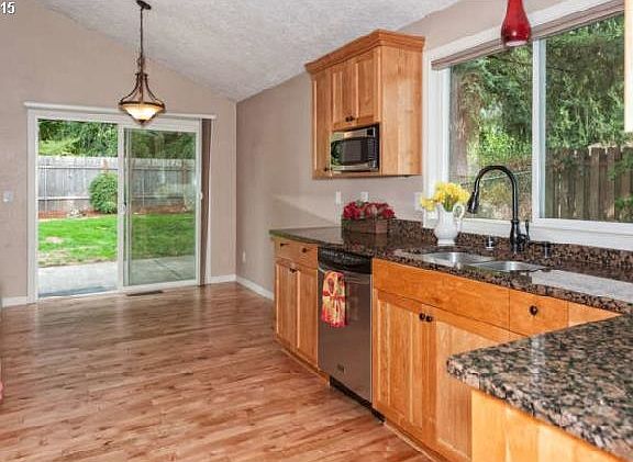 4th image of 2807 SE 138th Ave