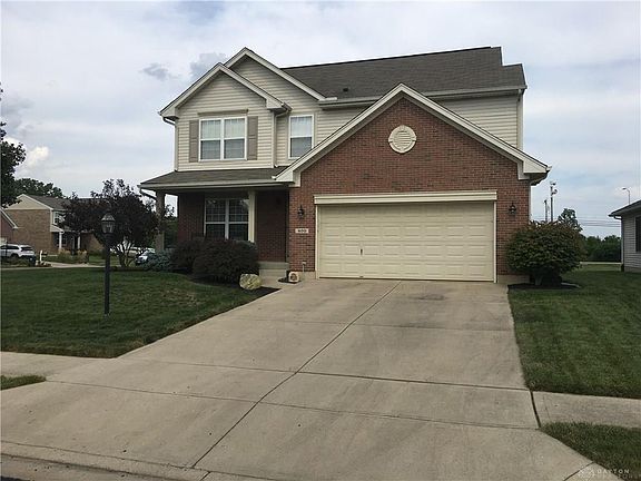 2nd image of 400 Clover Hill Dr