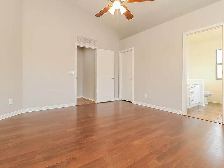 12571 W Fairmount Ave — Photo 9