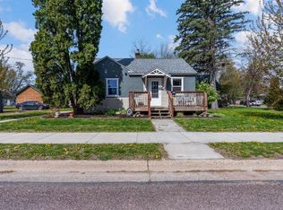 610 SE 15th St, Brainerd, MN 56401