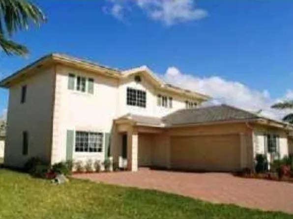 308 NW 2nd St, Pompano Beach, FL 33060