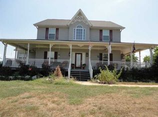 10802 NE Meadowview Rd, Georgetown, TN 37336