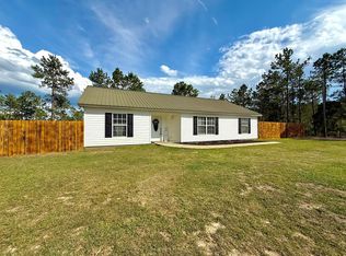 1337 Cheraw Rd, Cassatt, SC 29032