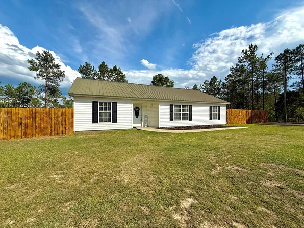 1337 Cheraw Rd, Cassatt, SC 29032