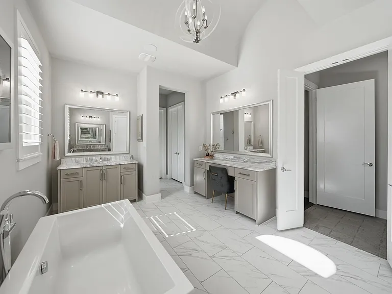 1410 Devonshire Dr — Photo 17
