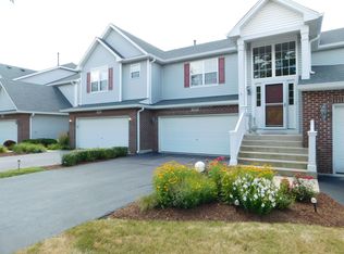 360 Ridge Rd, North Aurora, IL 60542