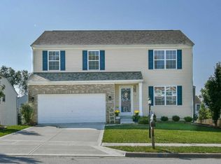 1212 Deansway Dr, Pataskala, OH 43062