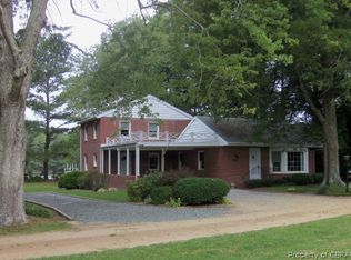 168 Aldebaran Rd, Mathews, VA 23109