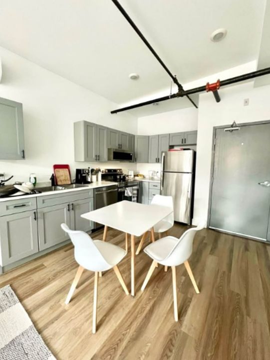 1st image of 199 Union St #302