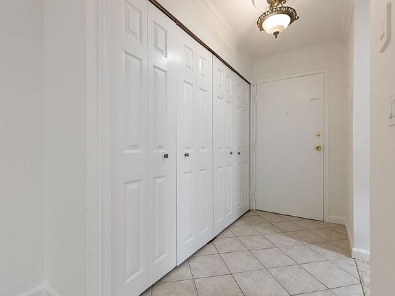4th image of 17 Weld St APT 11