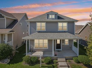 226 Blooming Leaf Way, Verona, WI 53593