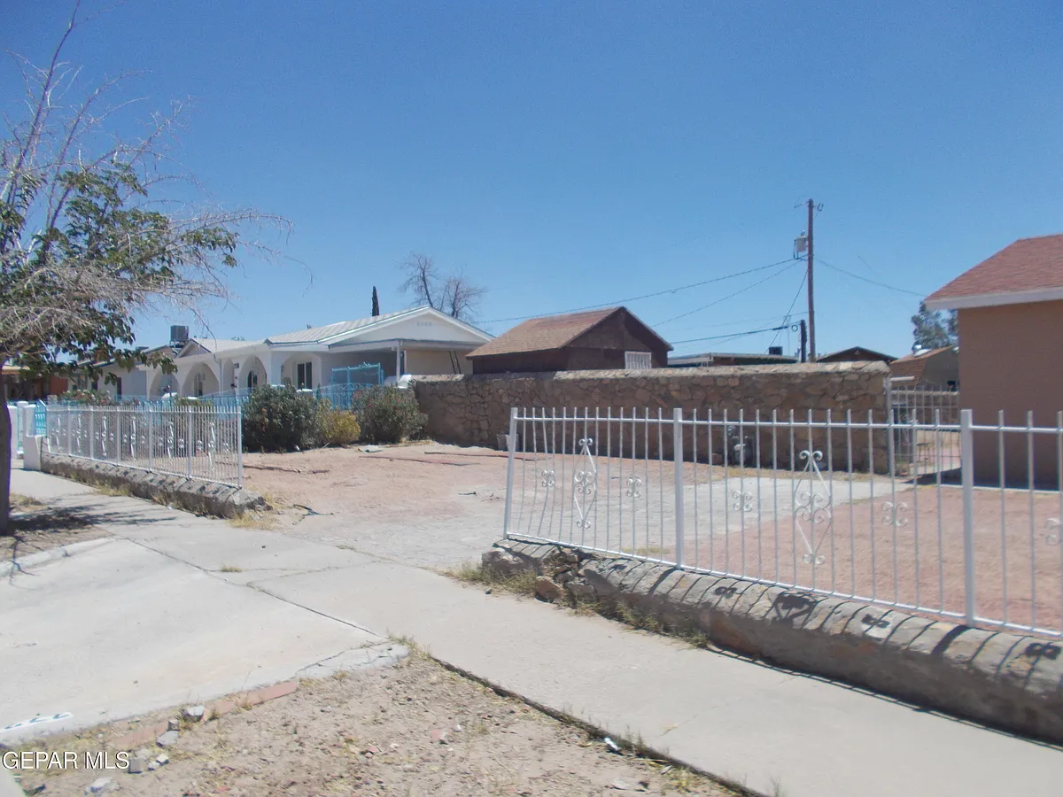 Building Photo - 7724 Mustang Ave