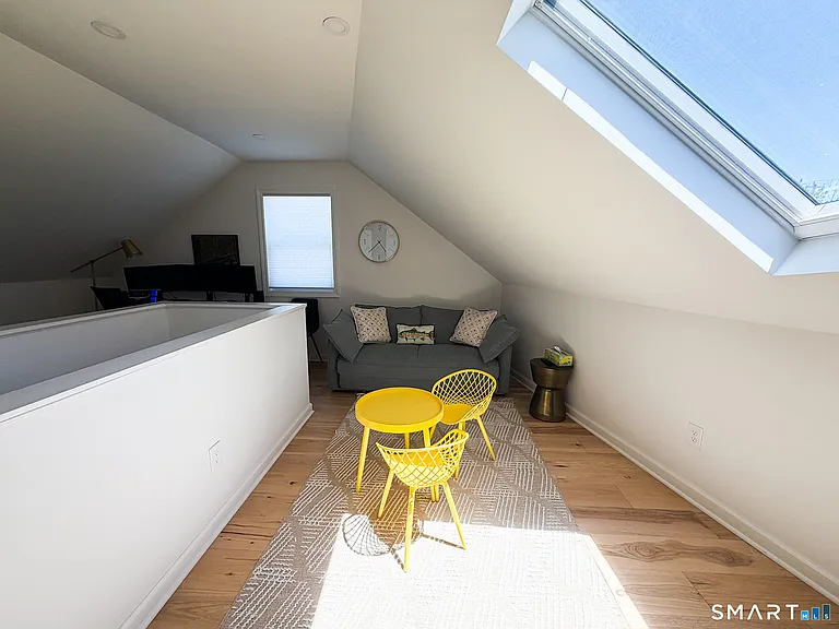 9 Hanover St — Photo 22