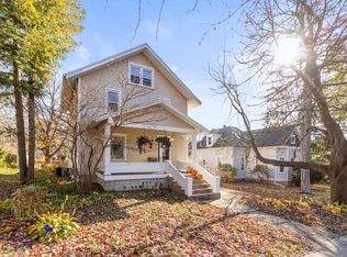 207 S 4th St, Mount Horeb, WI 53572