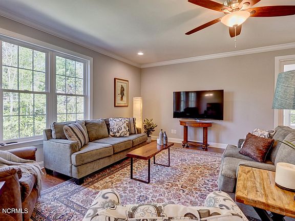 2nd image of 7005 Waxmyrtle Ct