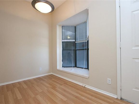 2nd image of 2818 Nueces St #213