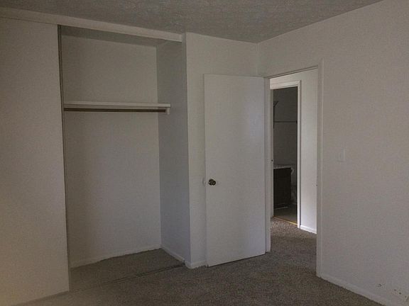 2nd image of 405 Anthony Dr