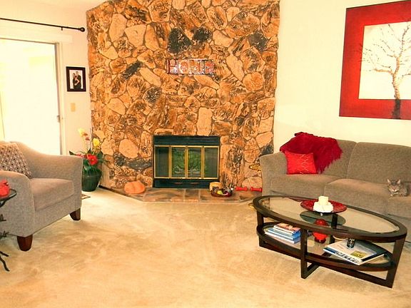 3rd image of 7819 Wintergreen Dr