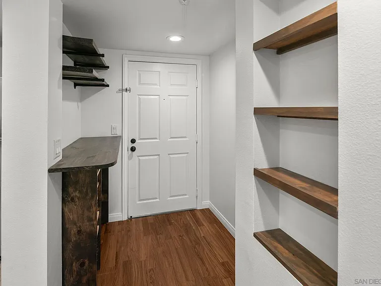 2400 5th Ave #438 — Photo 11