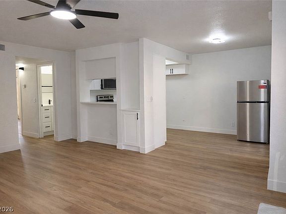 3rd image of 4041 Nook Way APT B