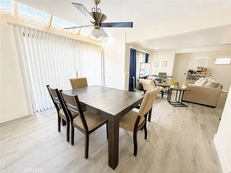 25761 Le Parc — Photo 4