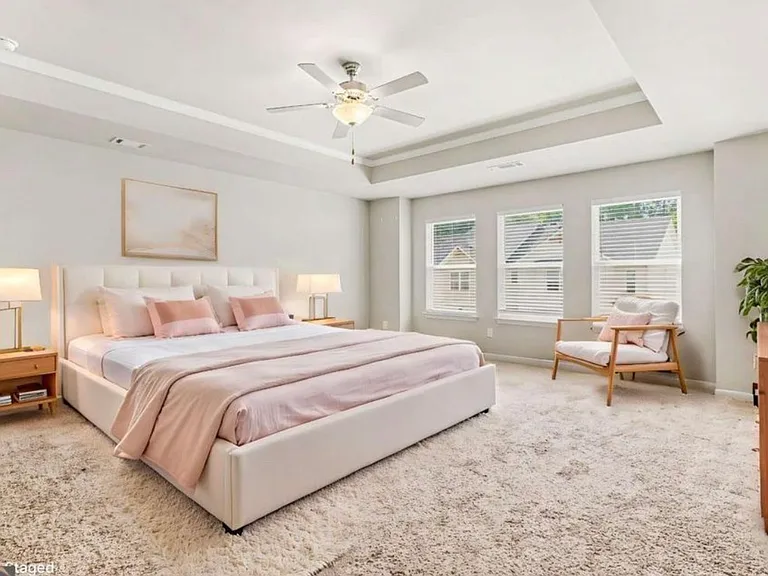 5676 Rockfern Dr — Photo 3