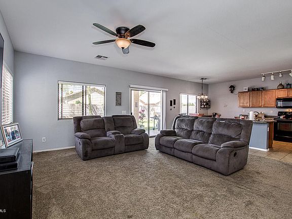 4th image of 41372 N Cambria Dr