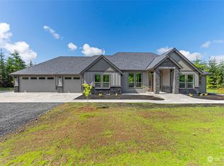 176 Twinflower Ln, Onalaska, WA 98570