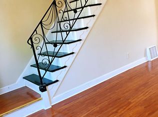 7606 Brentwood Rd, Philadelphia, PA 19151