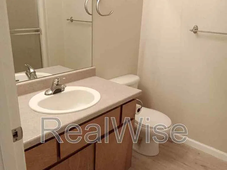 3172 Forest Hills Dr #A — Photo 18