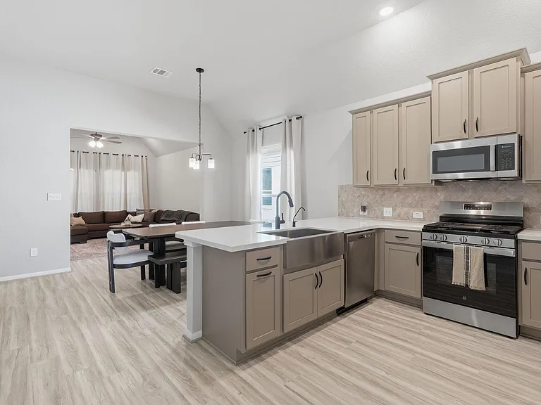 12087 Noble Heart Dr — Photo 7