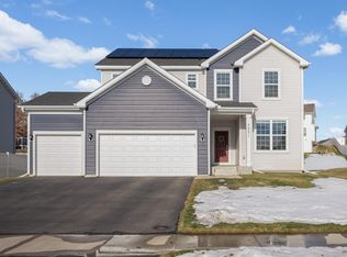 7891 205th St W, Lakeville, MN 55044