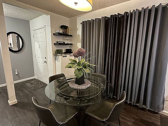 4th image of 7832 Hunters Lake Cir S