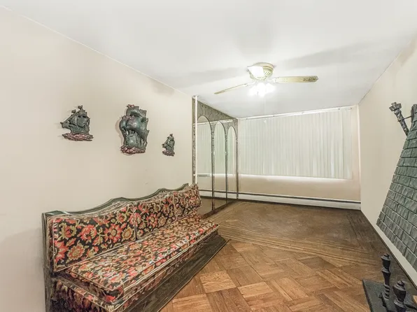 2215 West 6th Street image 8 of 28