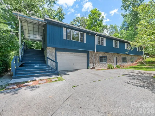 18 Bran Rick Ln, Arden, NC 28704